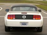 Ford Mustang GT Convertible 2006 года